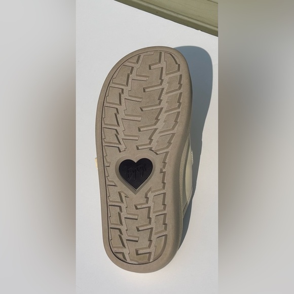 EYTYS Capri Sandals - Picture 7 of 10